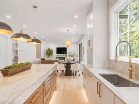 Kitchen - 373 High Rock St, Needham, MA 02492 photo 5 of 5
