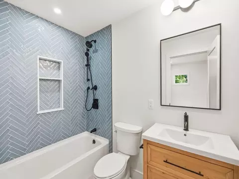 Bath - 373 High Rock St, Needham, MA 02492 photo 7 of 10