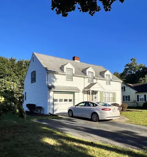 Exterior - 109 Pilgrim, Springfield, MA 01118 photo 3 of 10