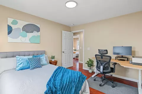 Bedroom - 6 Greenhalge St, Worcester, MA 01604 photo 1 of 8