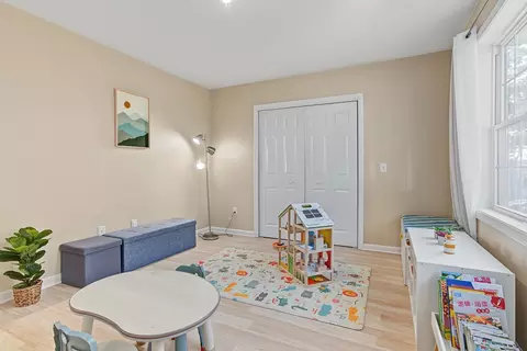 Bedroom - 6 Greenhalge St, Worcester, MA 01604 photo 8 of 8