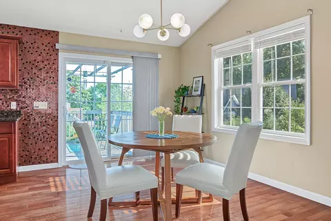 Dining - 6 Greenhalge St, Worcester, MA 01604 photo 1 of 1