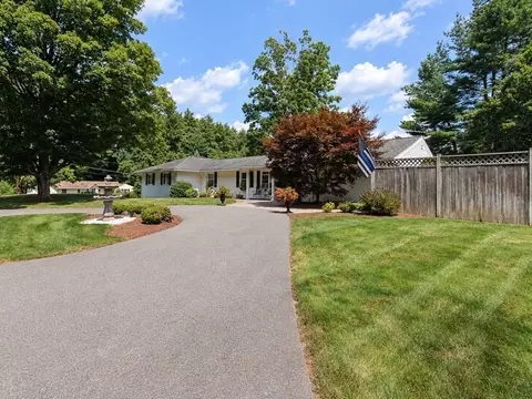 Exterior - 4 Temi Rd, Chelmsford, MA 01824 photo 4 of 12