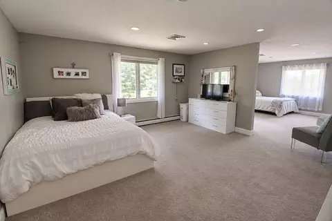 Bedroom - 4 Temi Rd, Chelmsford, MA 01824 photo 4 of 5
