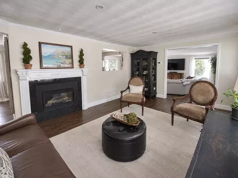 Living - 4 Temi Rd, Chelmsford, MA 01824 photo 1 of 6
