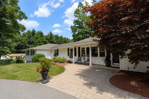 Exterior - 4 Temi Rd, Chelmsford, MA 01824 photo 2 of 12