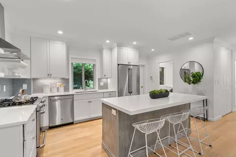 Kitchen - 18 Chestnut Pl, Brookline, MA 02445 photo 1 of 1