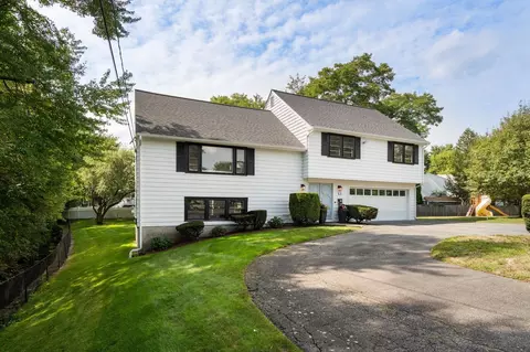 Exterior - 43 Meredith Cir, Needham, MA 02492 photo 4 of 4