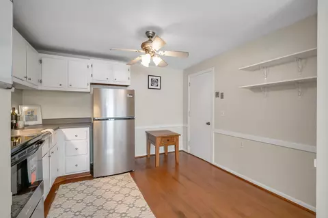 Kitchen - 90 E Broadway #11, Derry, NH 03038 photo 4 of 5
