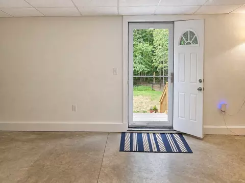 Entry Way - 36 Ludlow Rd, Chicopee, MA 01020 photo 1 of 1