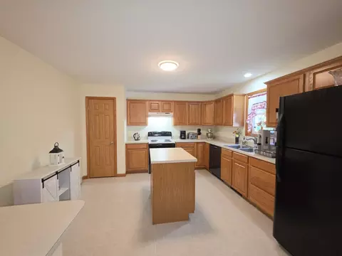 Kitchen - 36 Ludlow Rd, Chicopee, MA 01020 photo 3 of 4