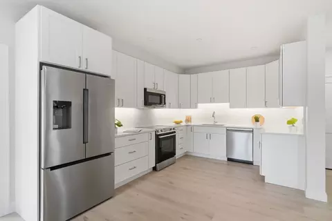 Kitchen - 66 Tileston St #8, Everett, MA 02149 photo 4 of 4