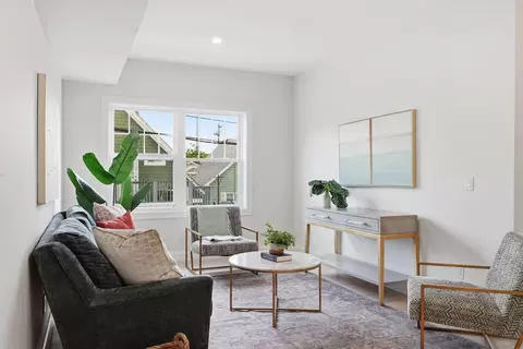 Living - 66 Tileston St #8, Everett, MA 02149 photo 2 of 3