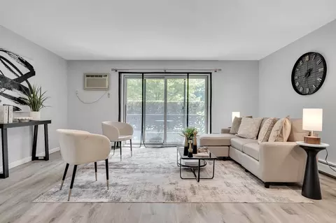 53 Paul St #10, Newton, MA 02459