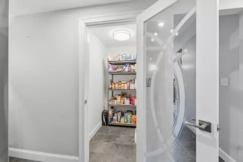 Entry Way - 138 Walnut, Douglas, MA 01516 photo 2 of 4