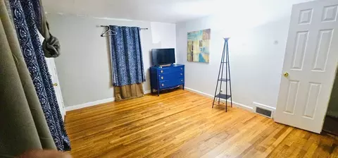 Bedroom - 54 Georgetown St, Springfield, MA 01104 photo 1 of 2