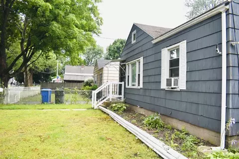 Exterior - 54 Georgetown St, Springfield, MA 01104 photo 9 of 9