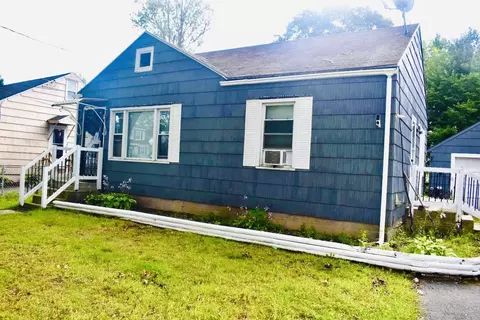 Exterior - 54 Georgetown St, Springfield, MA 01104 photo 2 of 9