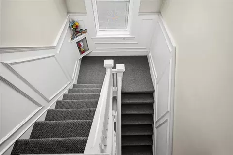 Entry Way - 6 Chatham Pl #8, Worcester, MA 01609 photo 5 of 5