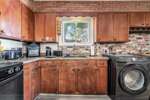 Kitchen - 100 Clover St, Worcester, MA 01603 photo 4 of 4