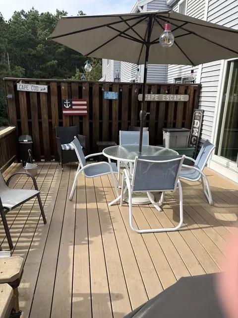 Exterior - 142 Shellback Way #V142, Mashpee, MA 02649 photo 2 of 7