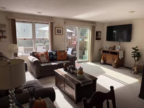 Living - 142 Shellback Way #V142, Mashpee, MA 02649 photo 1 of 3
