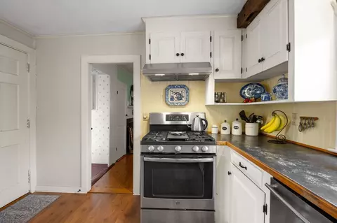 Kitchen - 95 Millway, Barnstable, MA 02630 photo 3 of 4