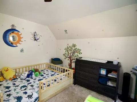 Bedroom - 35 Thayer Ave, Springfield, MA 01108 photo 7 of 7