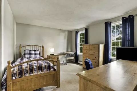 Bedroom - 21 Lyons Rd, Dudley, MA 01571 photo 5 of 7
