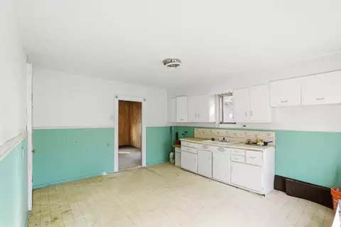 Kitchen - 7 Slater, Webster, MA 01570 photo 1 of 3