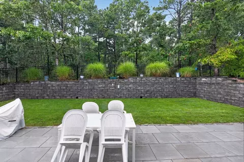 Exterior - 276 Pheasant Hill Cir, Cotuit, MA 02635 photo 5 of 5