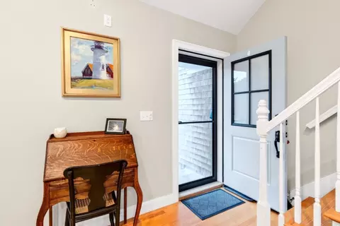Entry Way - 276 Pheasant Hill Cir, Cotuit, MA 02635 photo 2 of 3