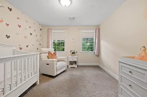 Bedroom - 91 Hartness Rd, Sutton, MA 01590 photo 5 of 6
