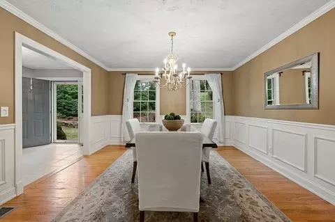 Dining - 91 Hartness Rd, Sutton, MA 01590 photo 2 of 2
