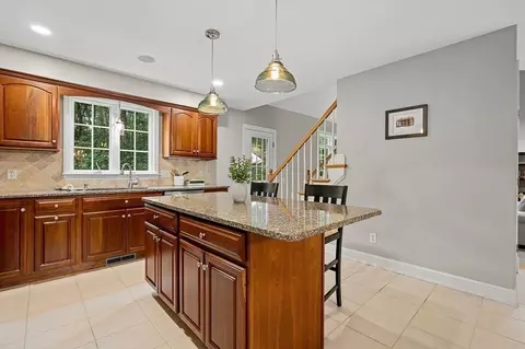 Kitchen - 91 Hartness Rd, Sutton, MA 01590 photo 3 of 3