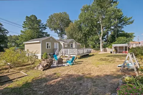 Exterior - 15 Summer St, Wareham, MA 02571 photo 11 of 14