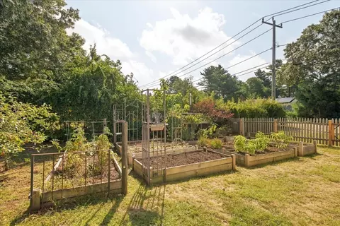 Exterior - 15 Summer St, Wareham, MA 02571 photo 12 of 14