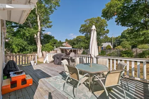Exterior - 15 Summer St, Wareham, MA 02571 photo 6 of 14