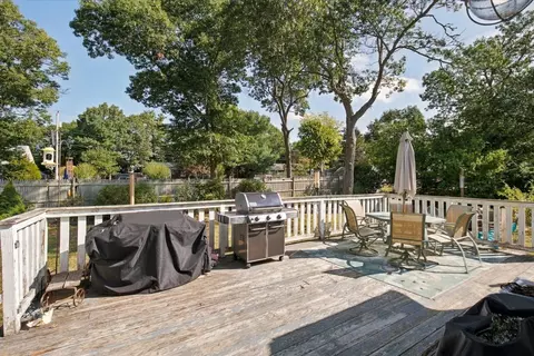 Exterior - 15 Summer St, Wareham, MA 02571 photo 4 of 14
