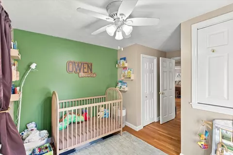Bedroom - 15 Summer St, Wareham, MA 02571 photo 4 of 4