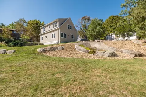 Exterior - 2 Hunter Rd, Gloucester, MA 01930 photo 2 of 9