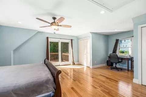 Bedroom - 2 Hunter Rd, Gloucester, MA 01930 photo 2 of 3