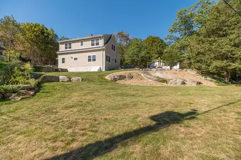 Exterior - 2 Hunter Rd, Gloucester, MA 01930 photo 9 of 9
