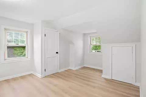 Bedroom - 48 Dana St, Springfield, MA 01104 photo 3 of 6