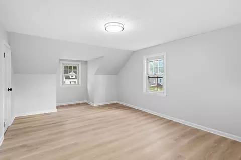 Bedroom - 48 Dana St, Springfield, MA 01104 photo 5 of 6