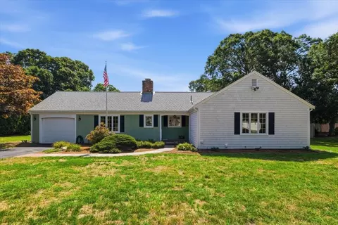 11 Kit Carson Way, Yarmouth, MA 02675