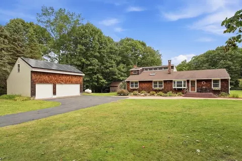 84 Chester Rd, Blandford, MA 01008