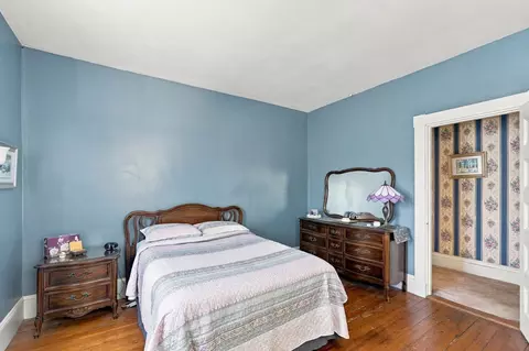Bedroom - 252 Main St, Fairhaven, MA 02719 photo 7 of 8