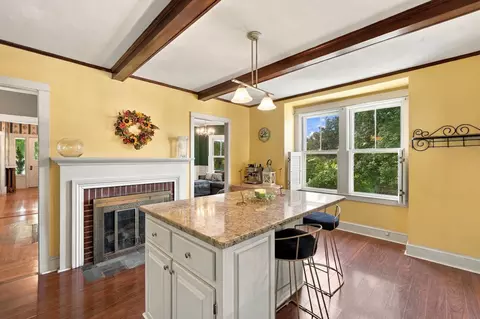 Kitchen - 252 Main St, Fairhaven, MA 02719 photo 3 of 5