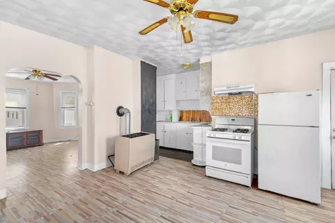 Entry Way - 84 Cory St, Fall River, MA 02720 photo 2 of 2